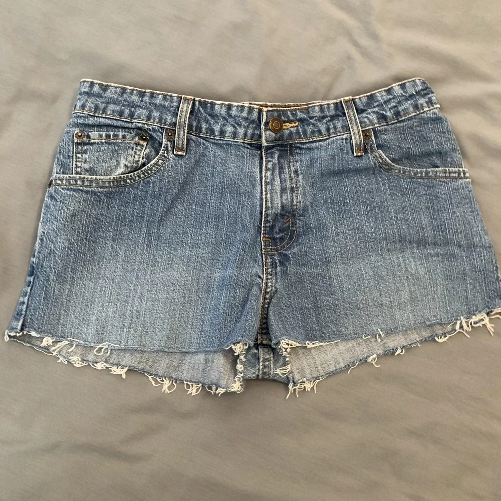 Levis Denim Shorts Womens 8 Lot Of 2 Black Blue‎ Cutoff Frayed Hem Stretch